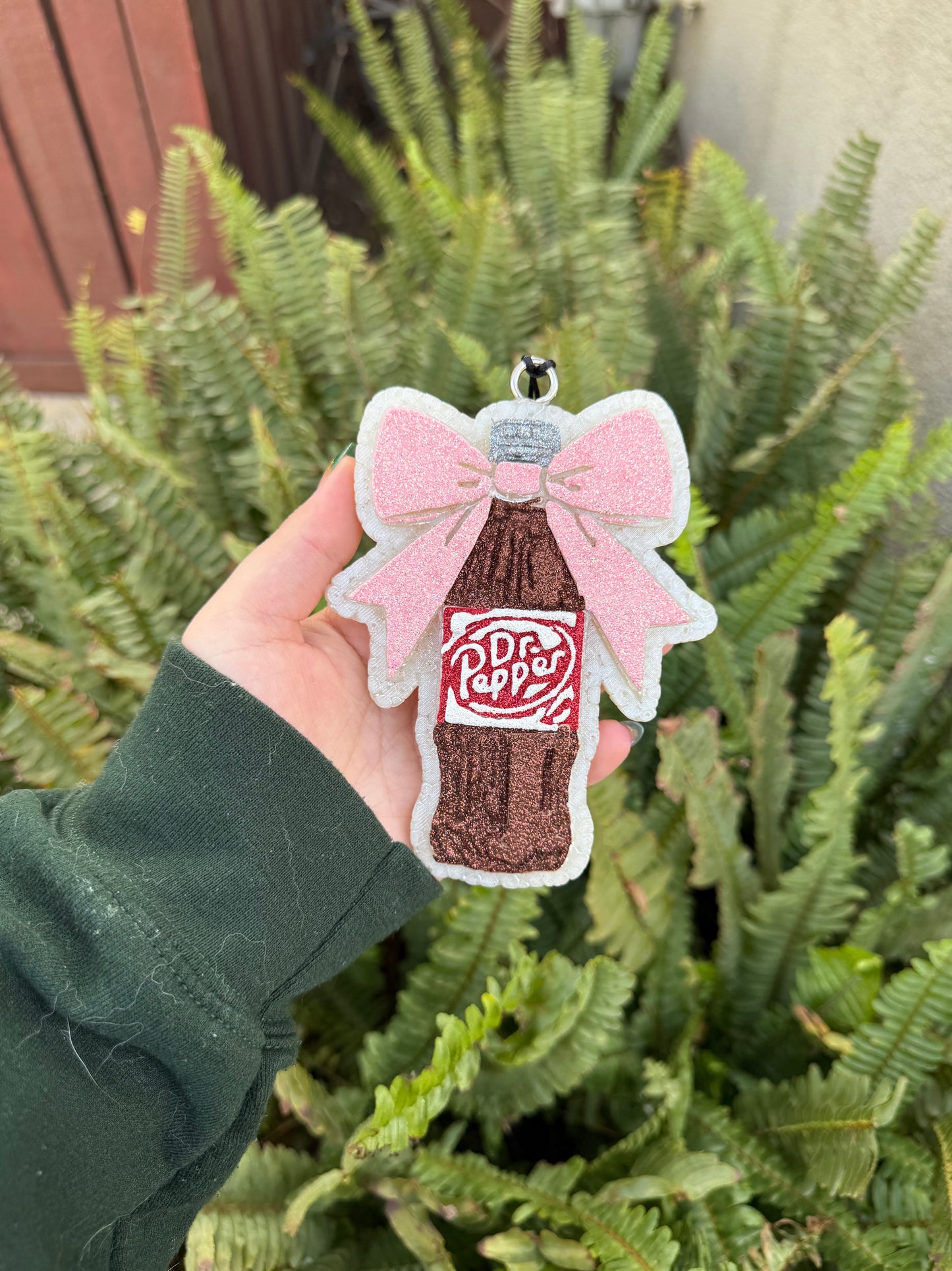 DR PEPPER W/ BOW FRESHIE