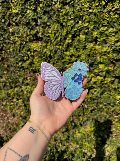 FLORAL BUTTERFLY FRESHIE
